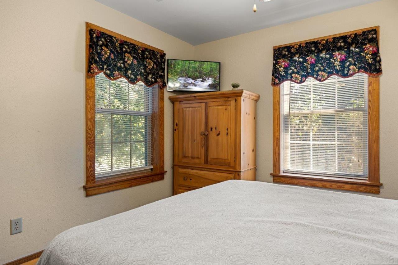 Poplar Point Unit 12e By Eden Crest Apartment Pigeon Forge