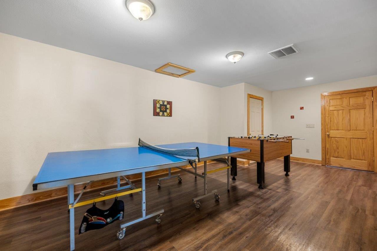 Poplar Point Unit 12b By Eden Crest Apartment *